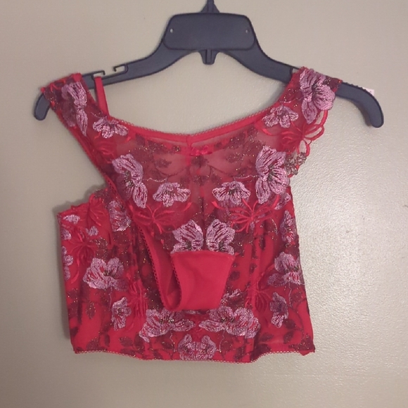 Victoria's Secret Other - Victoria's Secret Red and Pink Lace Bralette